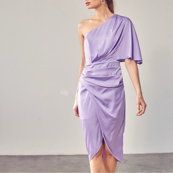 DO+BE Dresses & Skirts - Elegant Lavender One-Shoulder Dress One